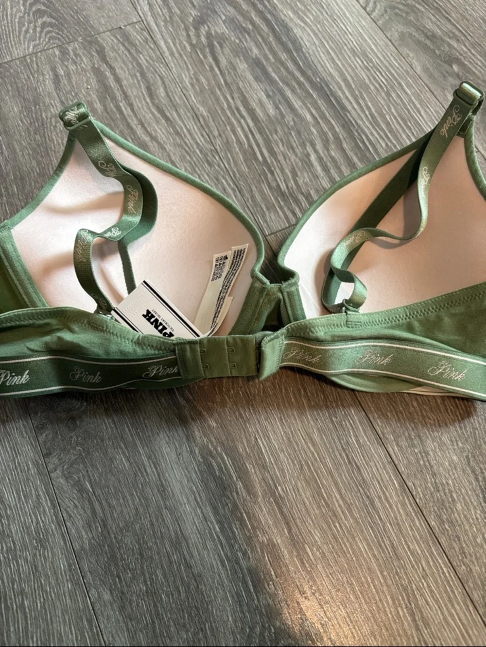 Wear Everywhere push-up NWT - Picture 4 of 4